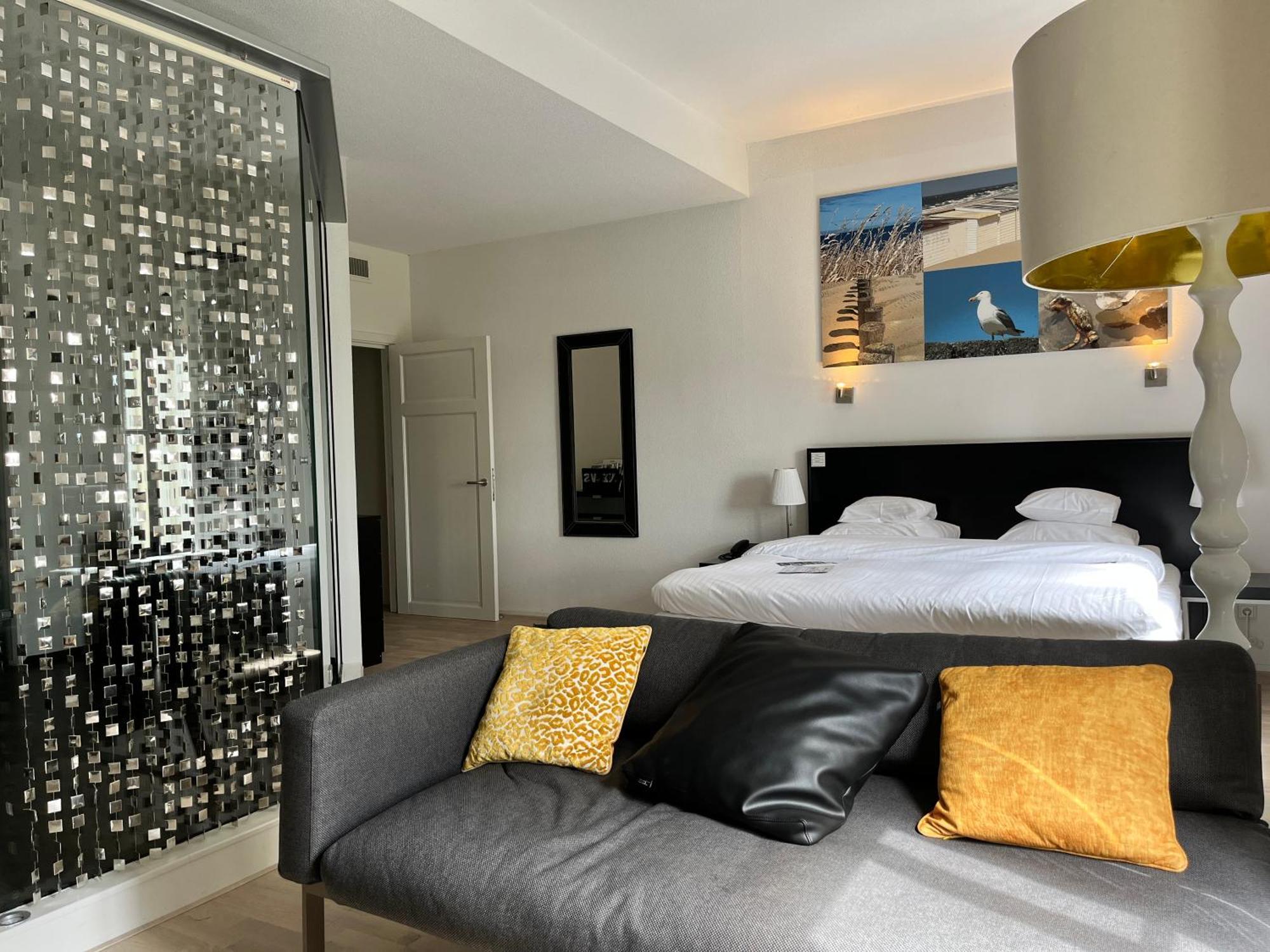Hotel Ruimzicht 4*